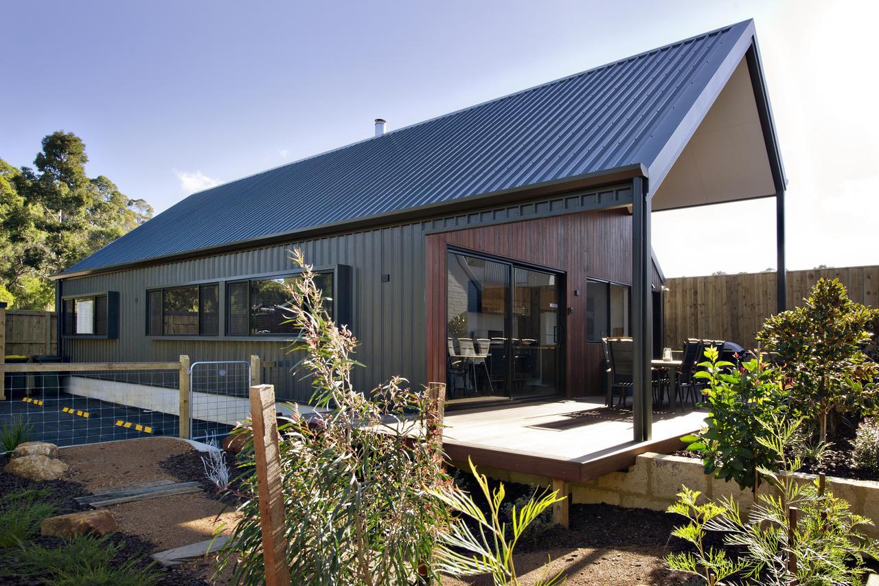 Margaret River Bungalow-1-Street - Pet Friendly المظهر الخارجي الصورة