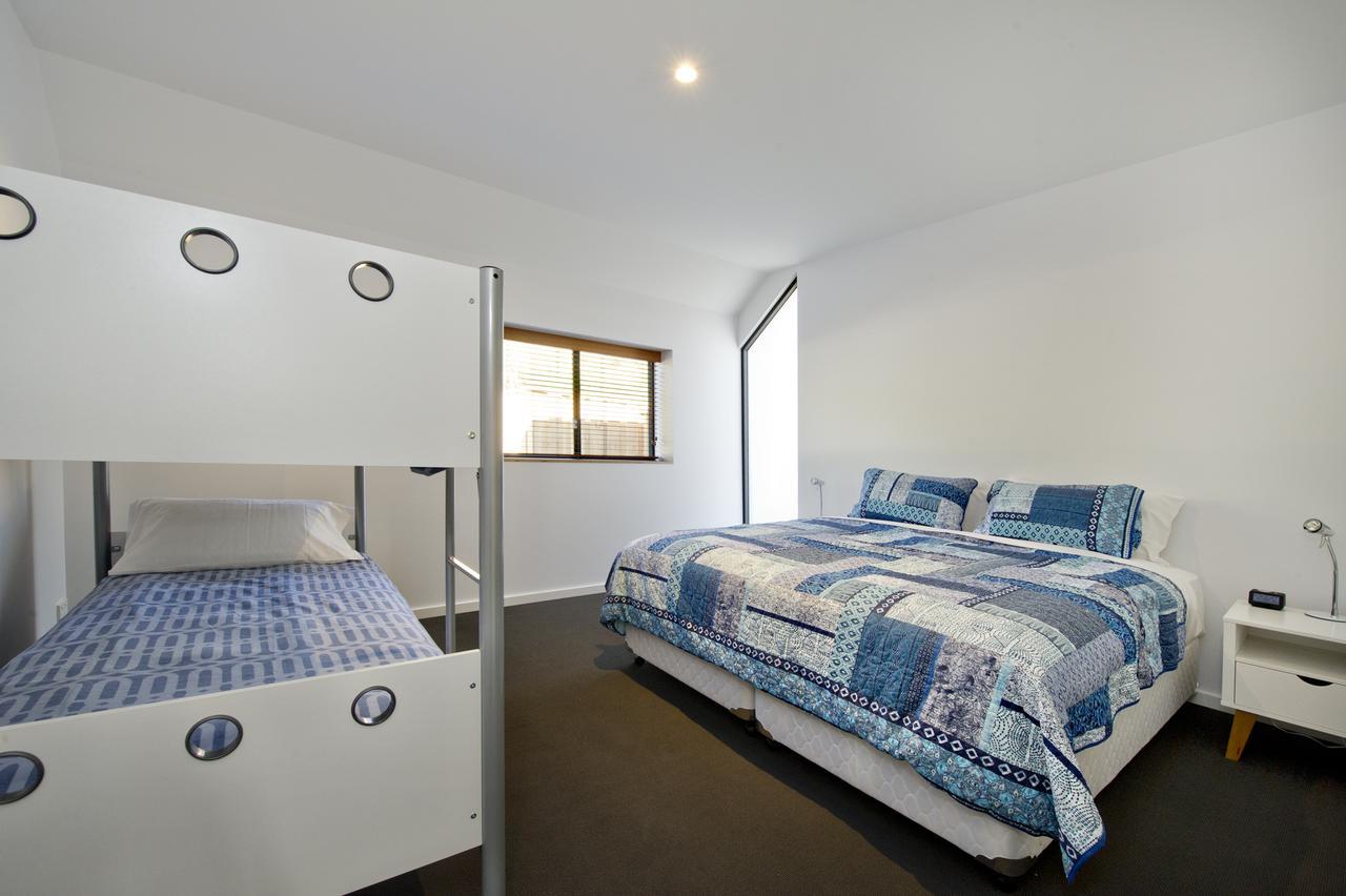 Margaret River Bungalow-1-Street - Pet Friendly المظهر الخارجي الصورة