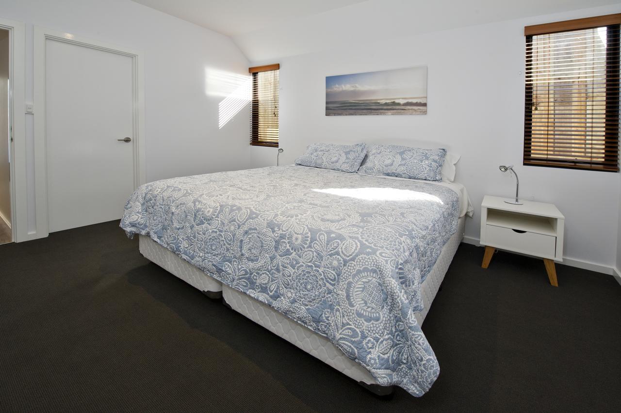 Margaret River Bungalow-1-Street - Pet Friendly المظهر الخارجي الصورة